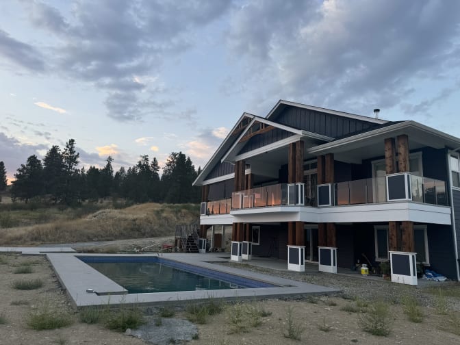 Taylor  Wilson's room