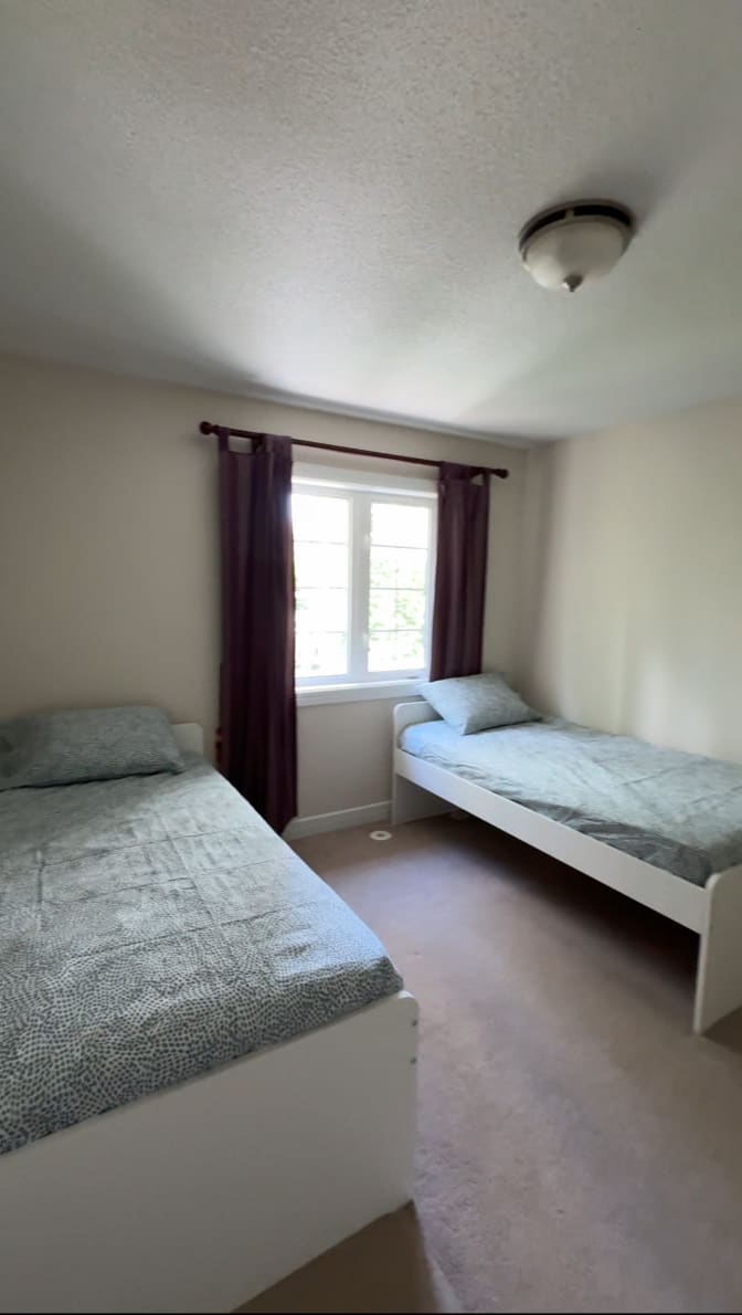 StayWise Toronto's room