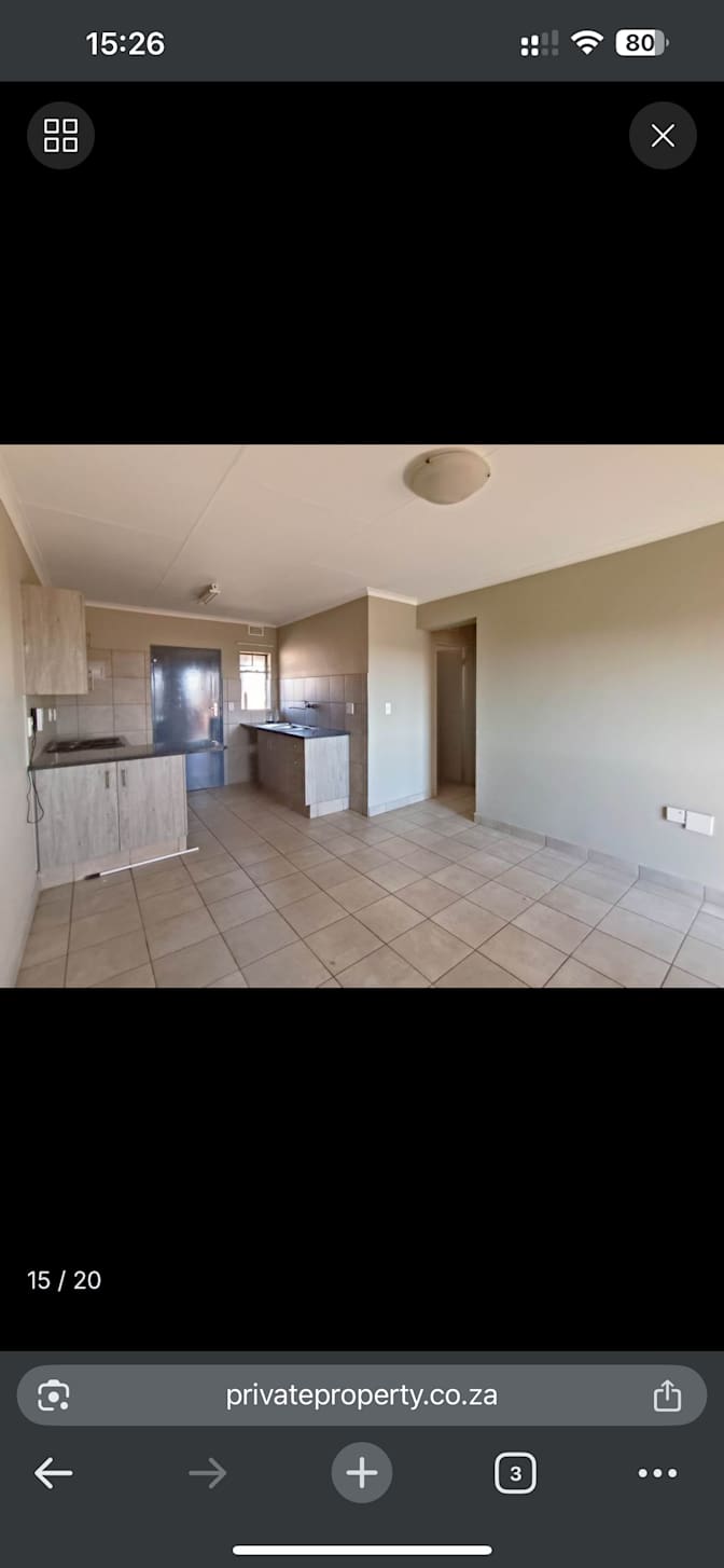 Photo of mogedi phillip's room