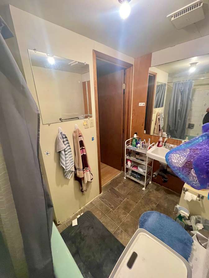 Syeda Fardina's room