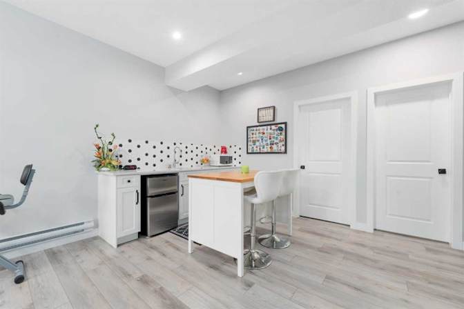 Meng Qiong Huang's room