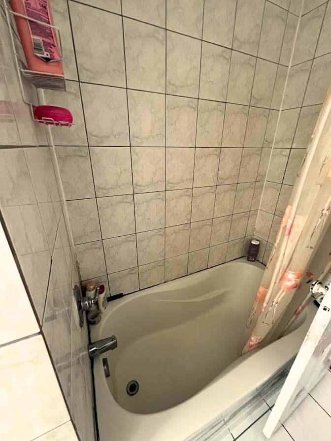 Photo of Ofield's room