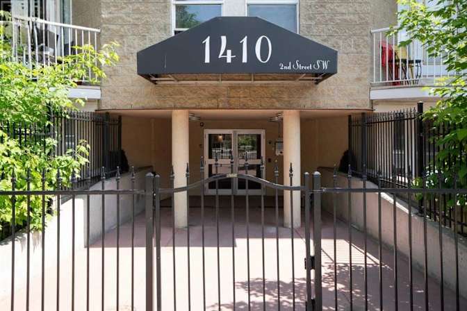 Tolobi Rental's room