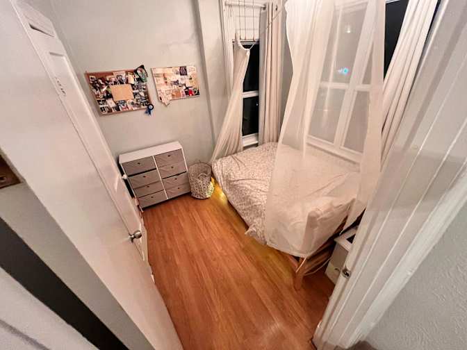 Quinn Boeker Thomas's room