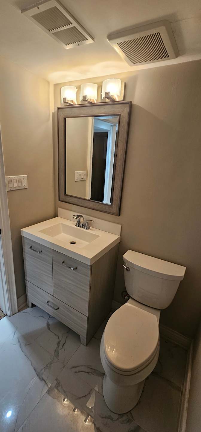 Photo of Lawrence's room