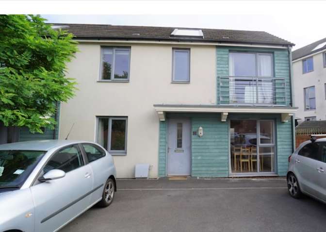 Photo of Right At Home Lettings's room
