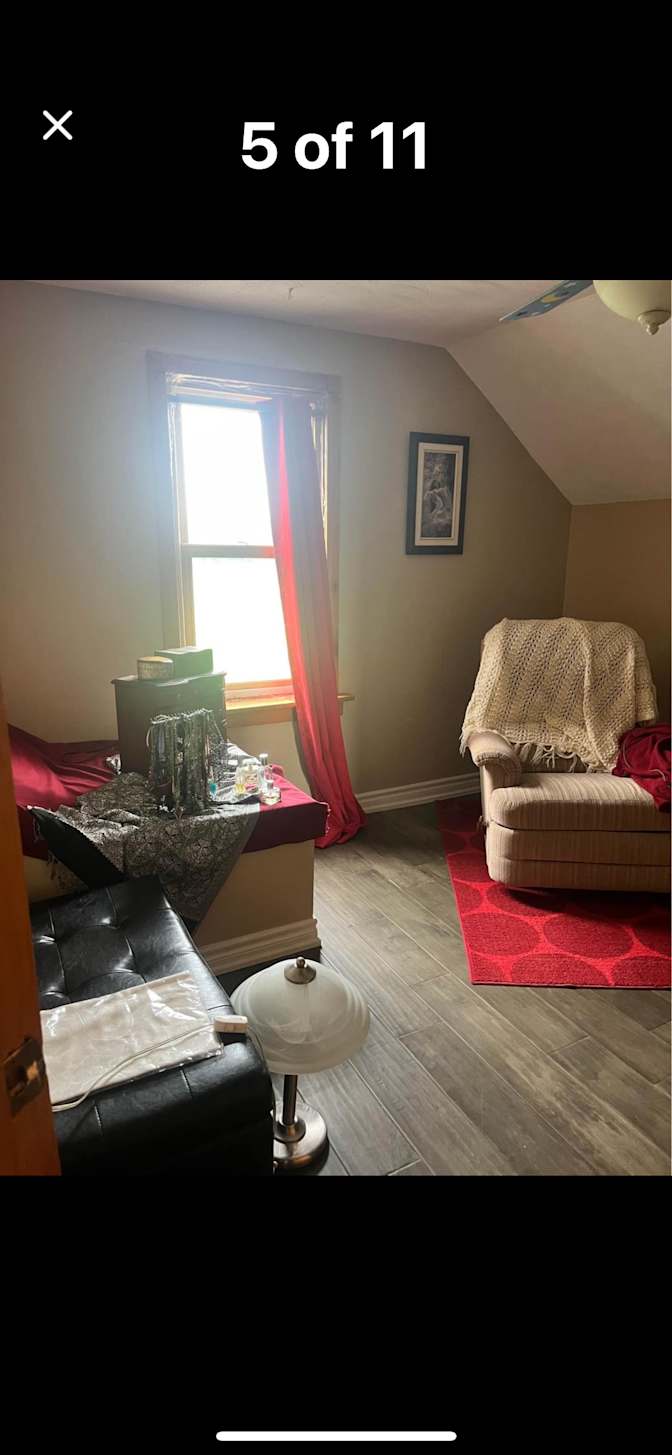 Aurora Jaspers Fayer's room