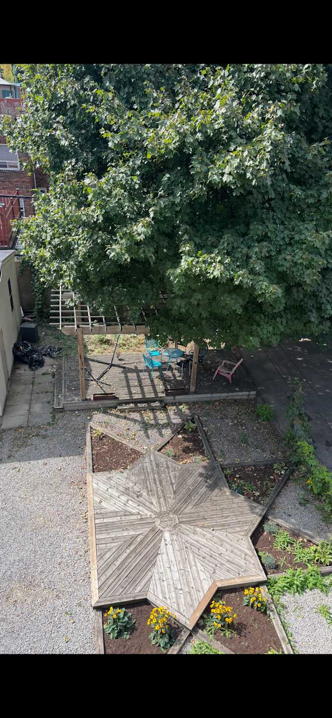 Photo of Victoria's room