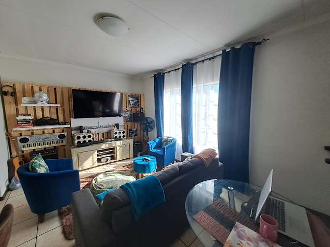 Photo of Khanyi Ndlovu's room