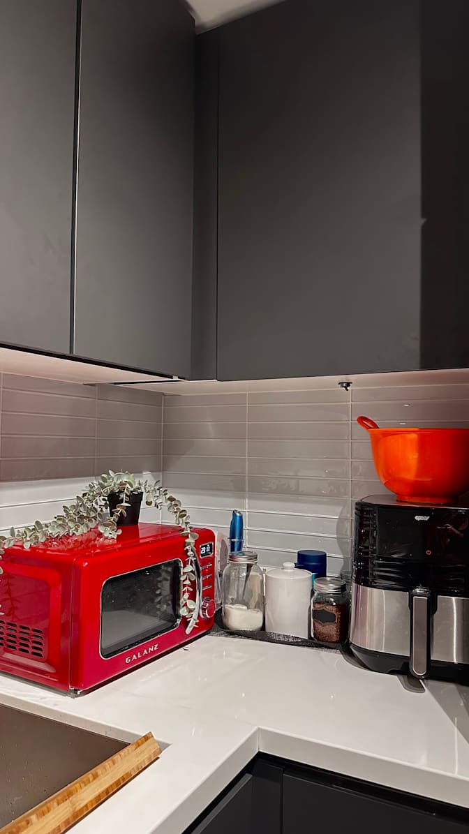 Spinder Raina's room