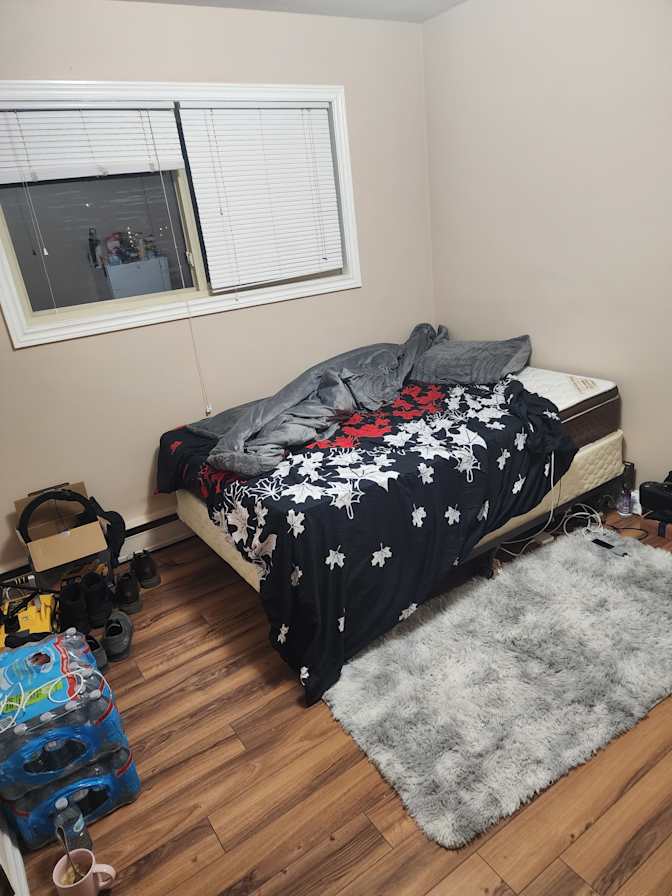 Iorsalem Terver's room