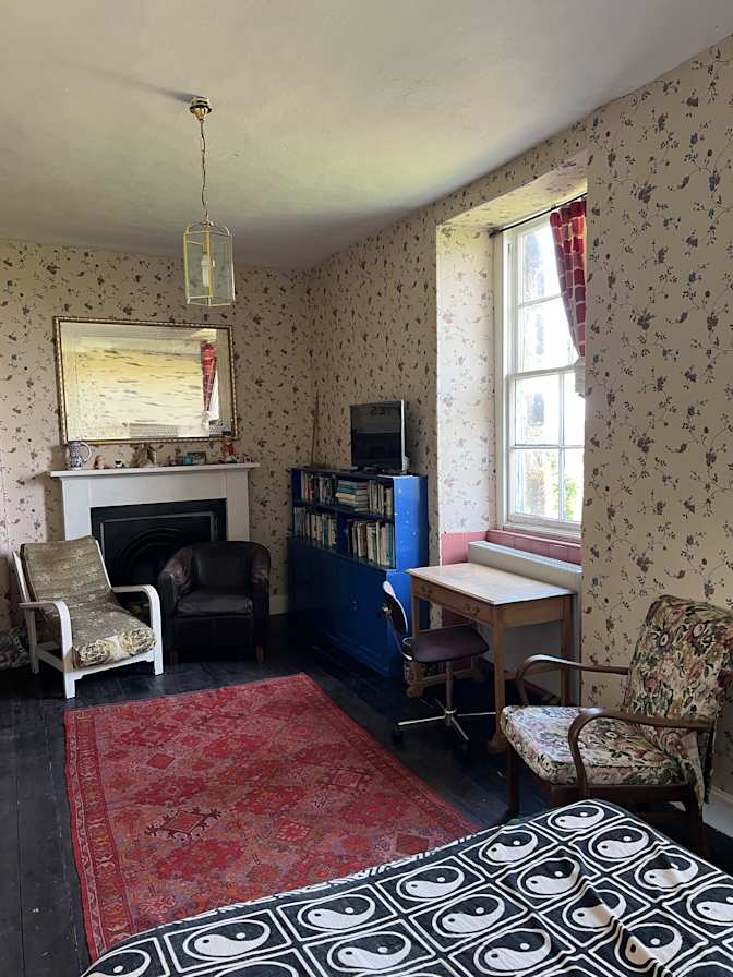 Photo of Jimi's room