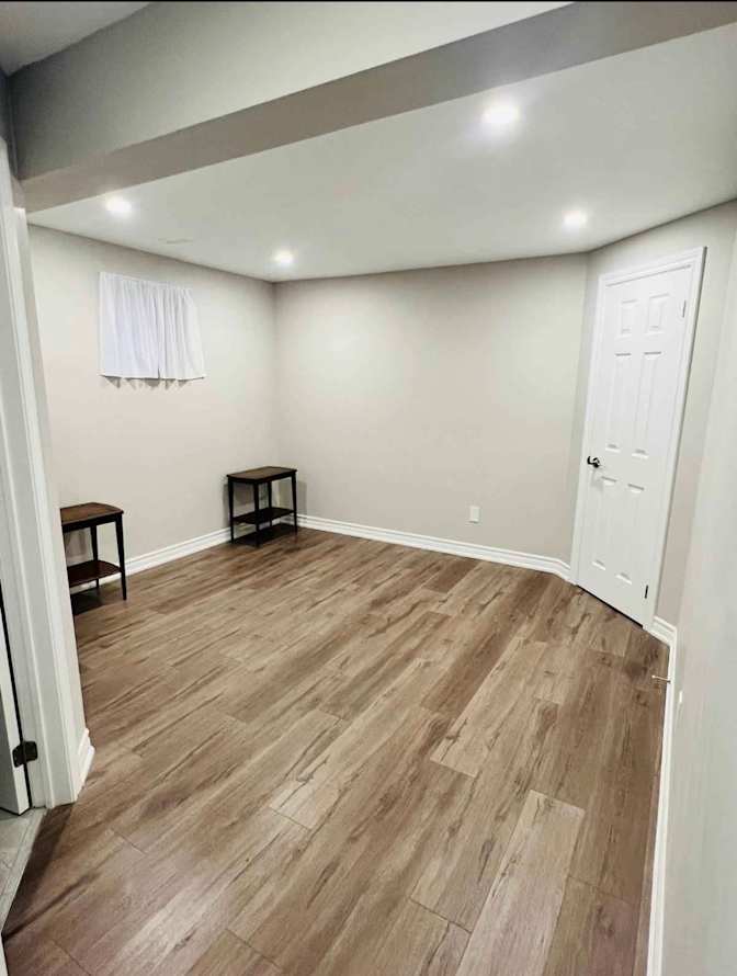 Photo of Jenovic's room