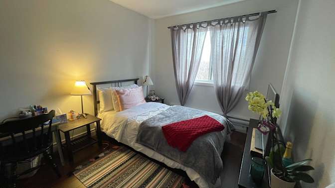 Jennifer castillo's room