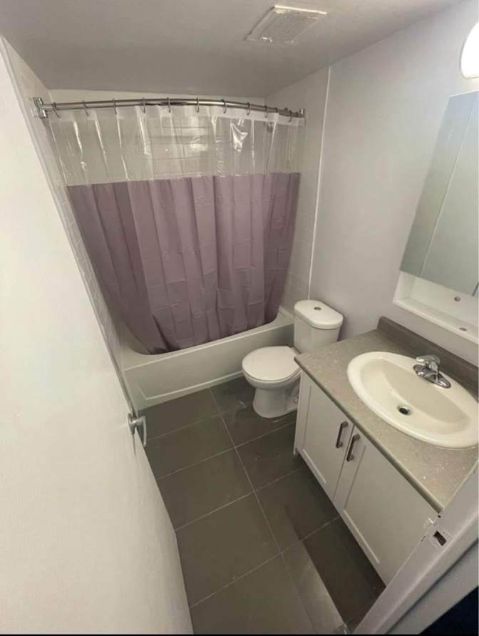 Feyza Elif Demir's room