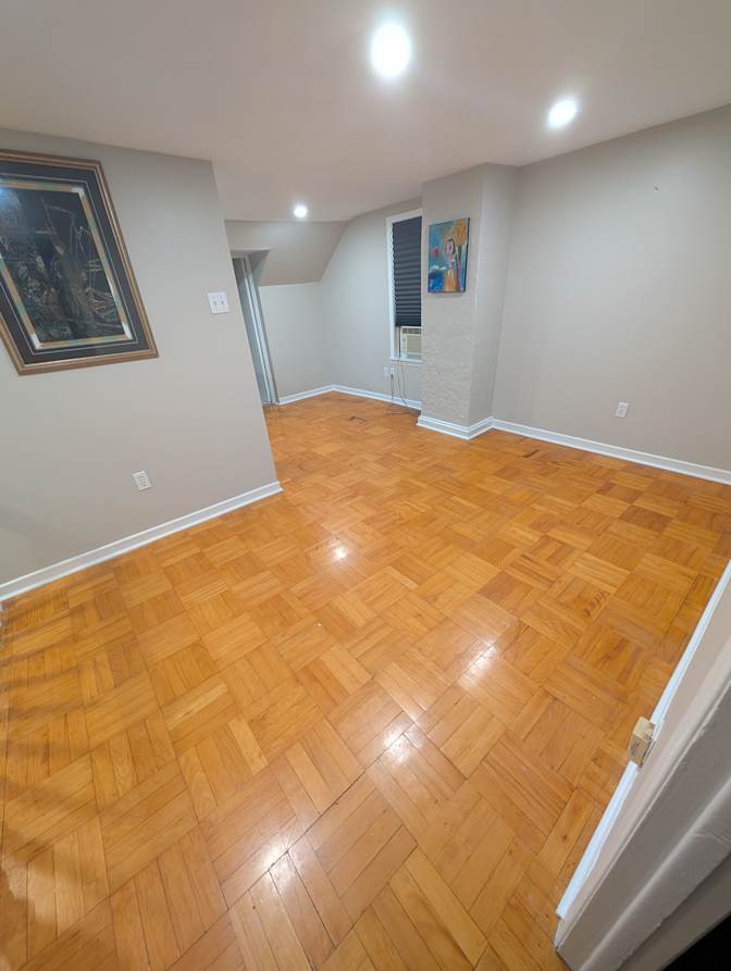 Photo of Lynda's room