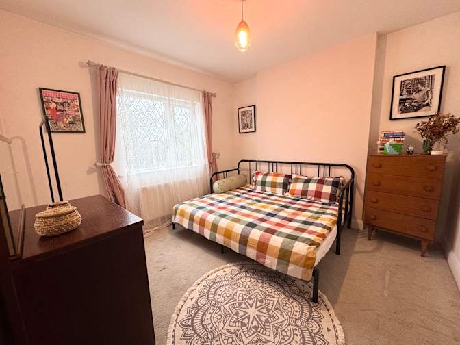 Photo of Lola's room