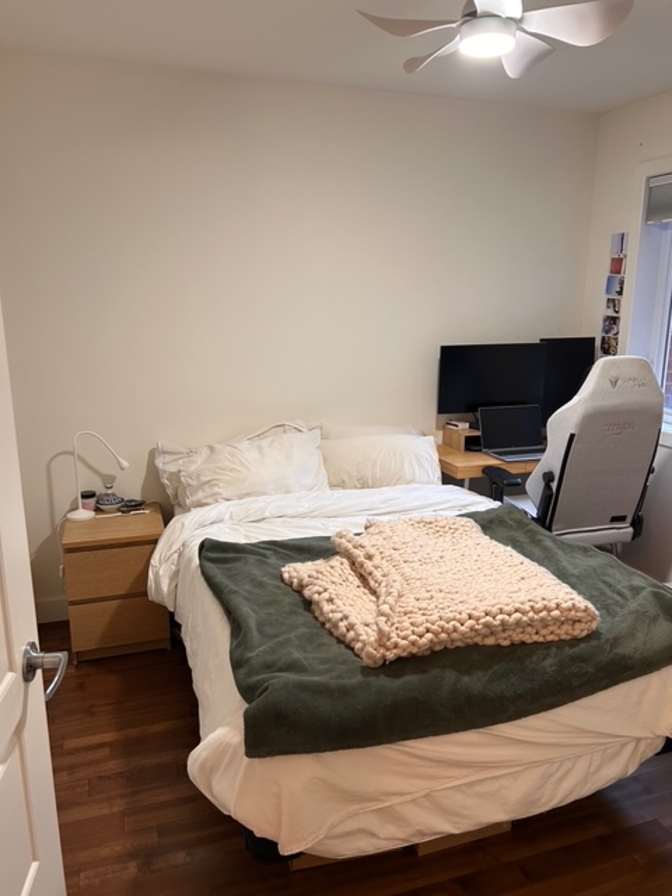 Alexandra Burns's room