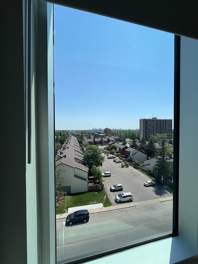 Jennifer Grob's room