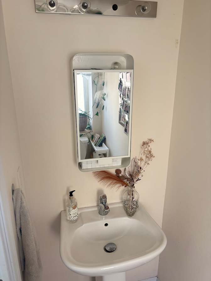 Photo of Ece Aydin's room