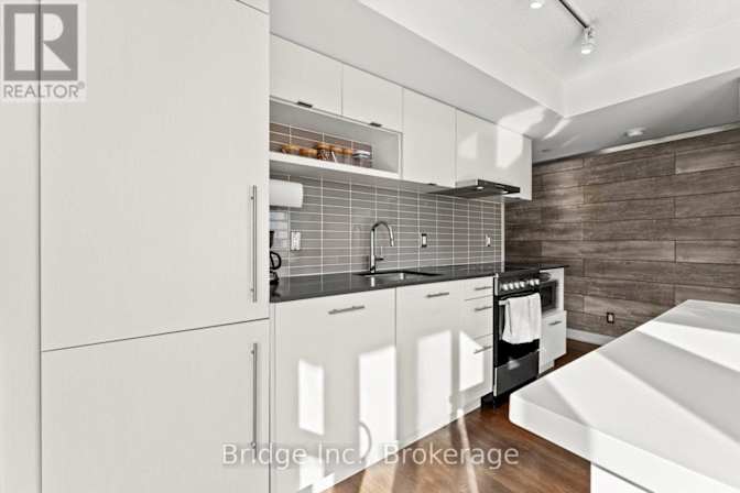 Diana and Tina's room