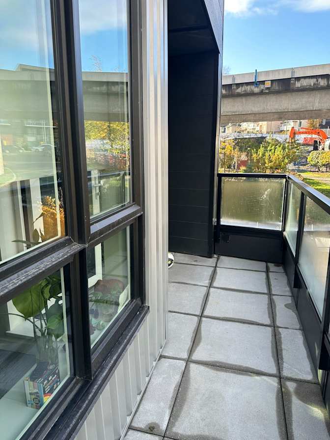 Janine Sarabia's room