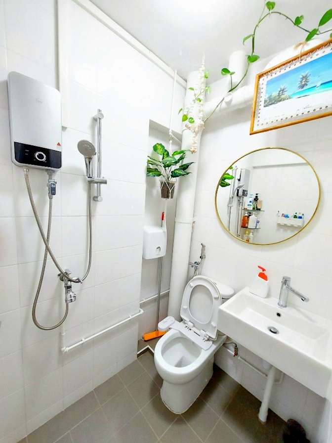 Photo of Landlady Ms Chua's room