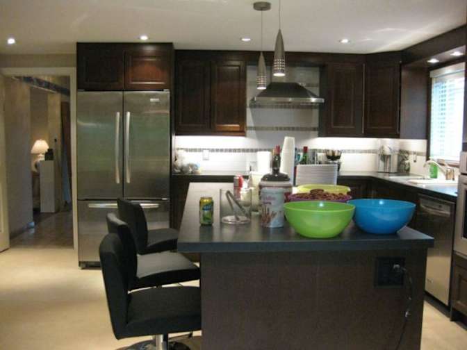 Toronto Rental's room