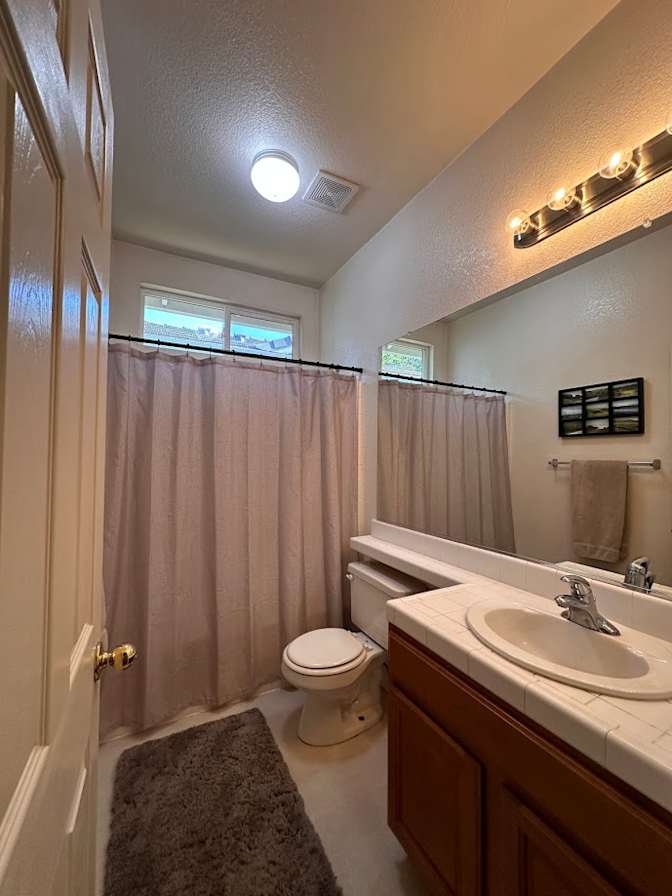 Photo of Roger's room