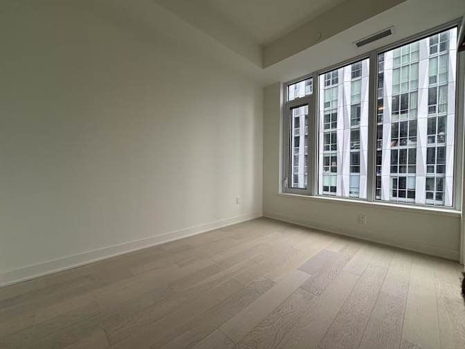 Photo of Vivian Wu's room