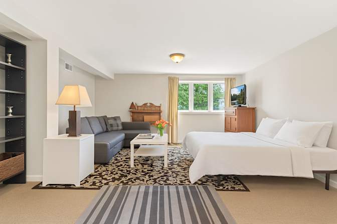 Photo of Tom (Langara Share House)'s room