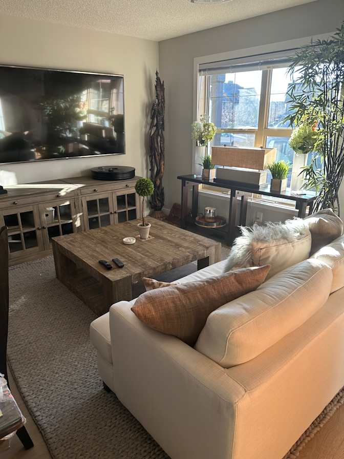 Nick Tytkanych's room