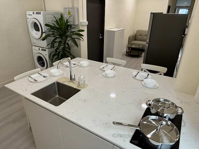 Photo of Harry Lee's room