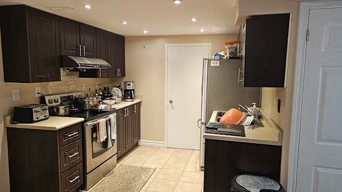 HONG TAI JIAO's room