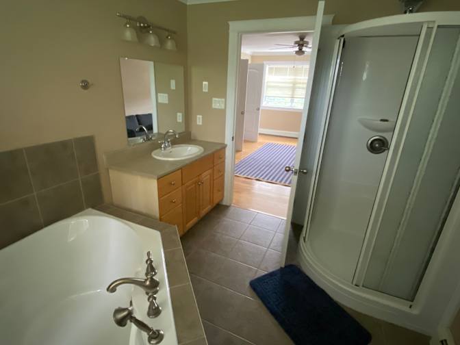 GUILHEM M. BRIEUSSEL's room