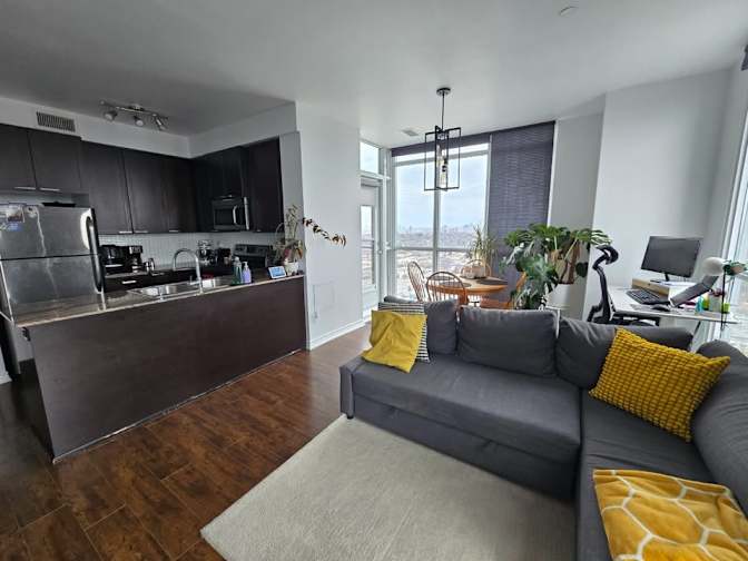 Photo of Julia Girmenia's room