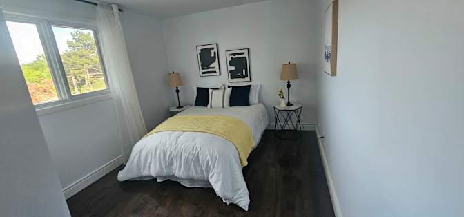 Photo of Lawrence's room