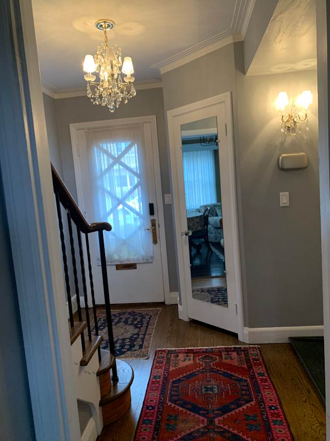 Photo of Jennifer and Larry's room