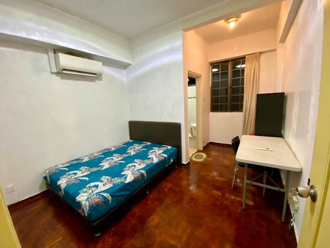 Photo of Customer Enquiry's room