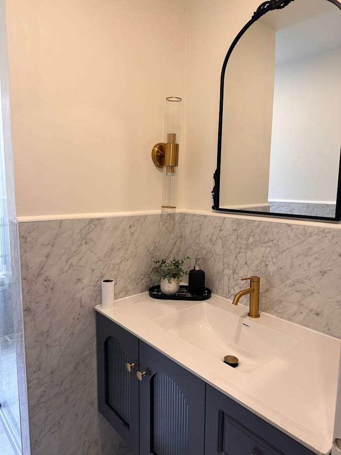 Photo of Raymond's room