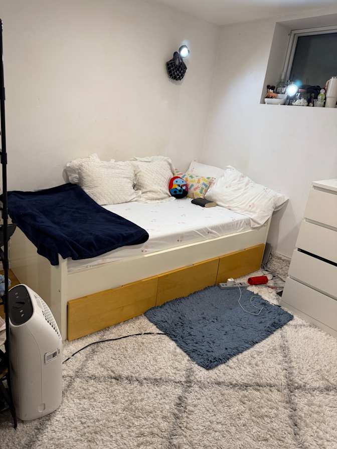 Photo of Tumi's room