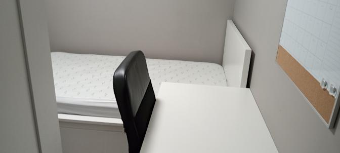 Brentwood House's room