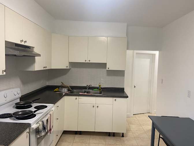 YUDITH RODRIGUEZ's room