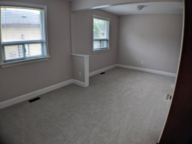 Photo of Lorraine's room