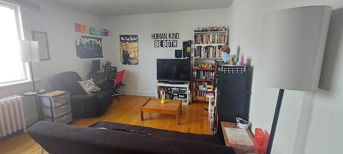 Rowan Labelle's room