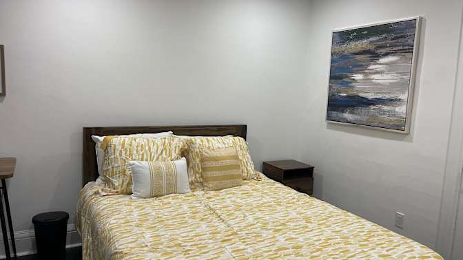 farnaz hosseini's room