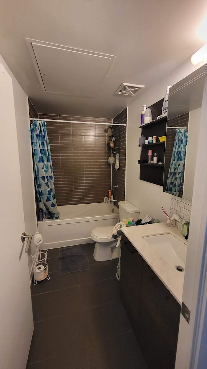 Photo of Mich Anger's room