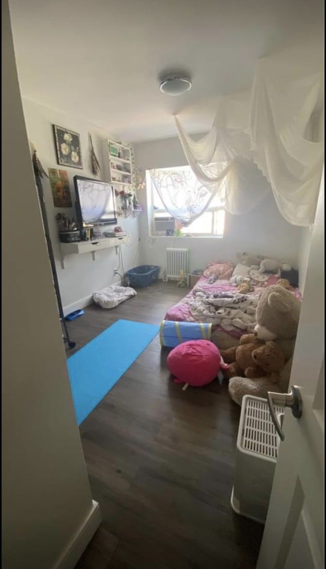 Photo of liz's room