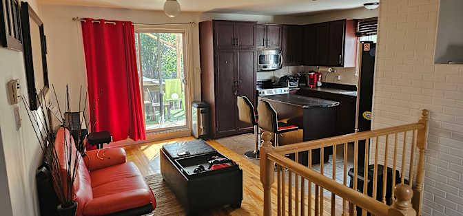 Pierre vivarais's room