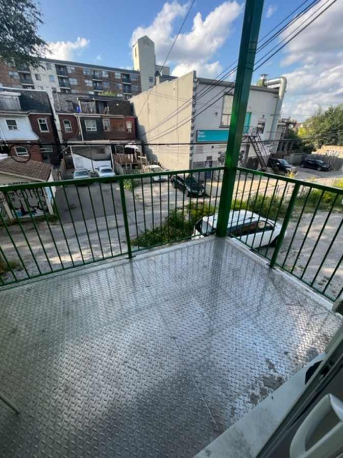 Photo of Oliver's room